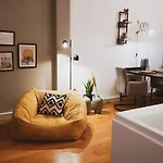 Stilvolles City-loft Mit Privatem Whirlpool * Tréveris