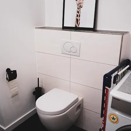 Stilvolles City-loft Mit Privatem Whirlpool Apartman *