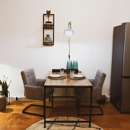 公寓 Stilvolles City-loft Mit Privatem Whirlpool