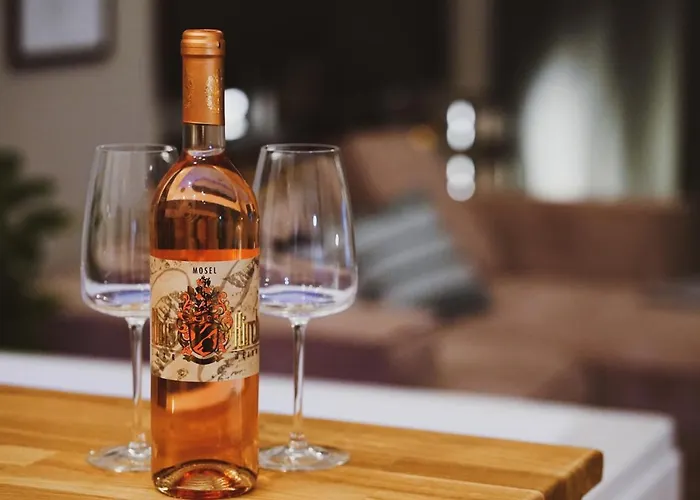 Stilvolles City-loft Mit Privatem Whirlpool *