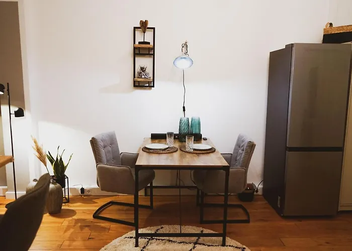 Lägenhet Stilvolles City-loft Mit Privatem Whirlpool